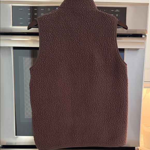 Aritzia Dark Brown Sherpa Fleece Vest - Full Zip - Picture 4 of 5